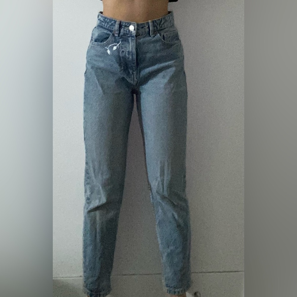 Zara mom jeans USA size 4 in blue